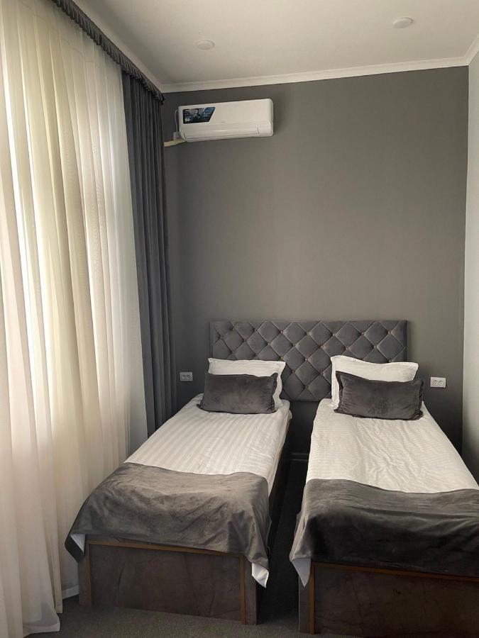 The Art Hotel ทาชเคนต์ ภายนอก รูปภาพ