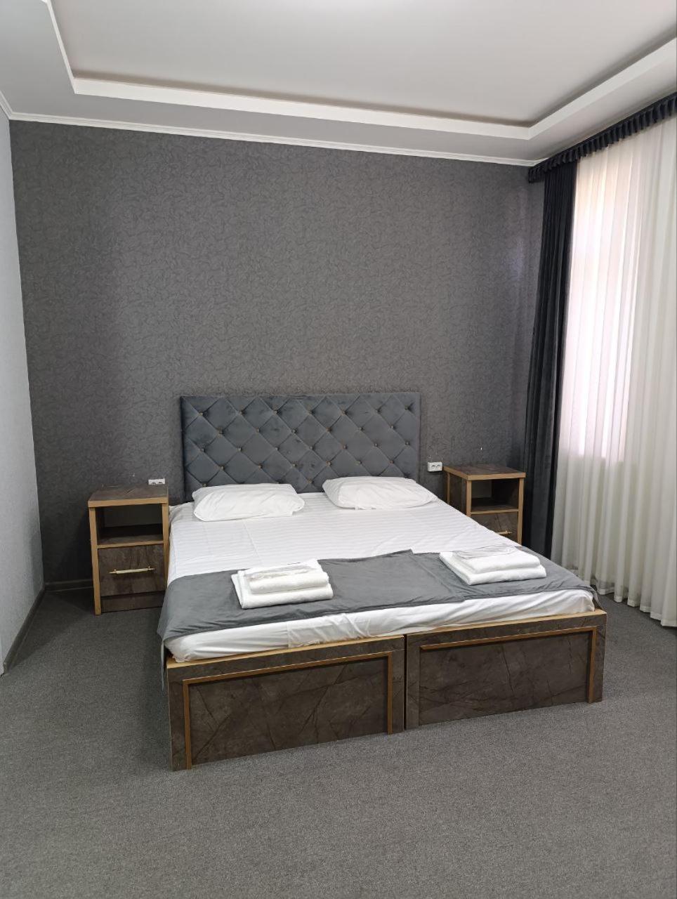 The Art Hotel ทาชเคนต์ ภายนอก รูปภาพ